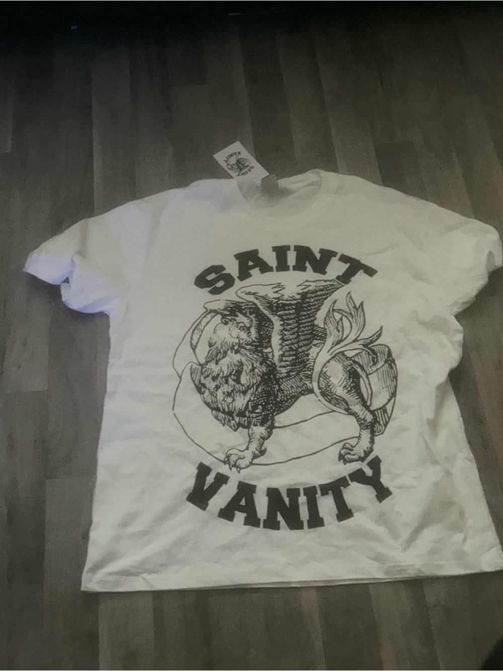 Saint vanity black and white tee